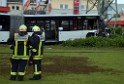 Schwerer Bus Unfall Koeln Porz Gremberghoven Neuenhofstr P089